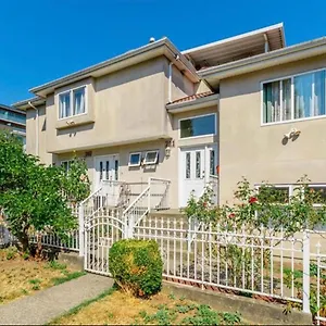 Llt Fraser Homeaway バンクーバー